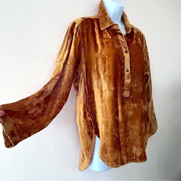 TRU LUXE Washed Velvet Embroidered Placard Button Neck Tunic Gold Long Sleeve S - Picture 2 of 9